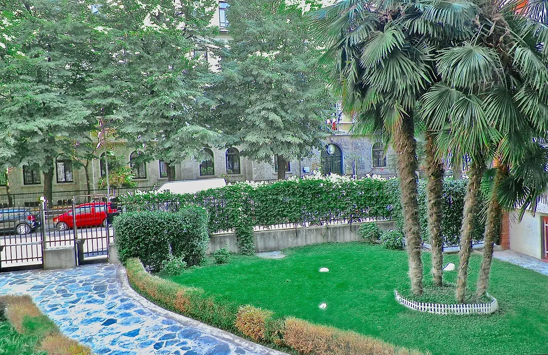 Aiello Suites Executive-1